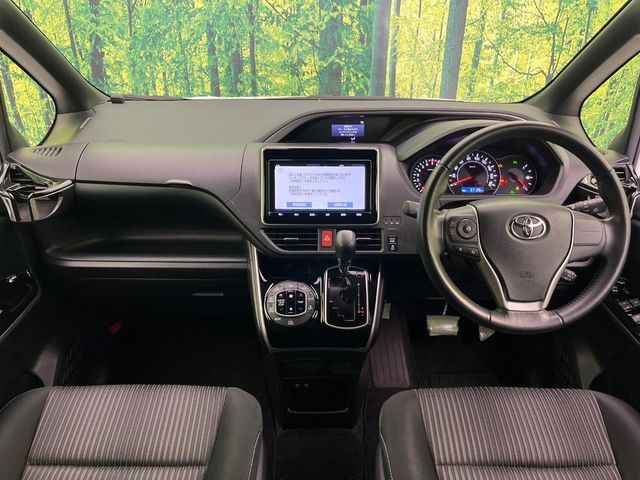 TOYOTA VOXY 2019 Image 31