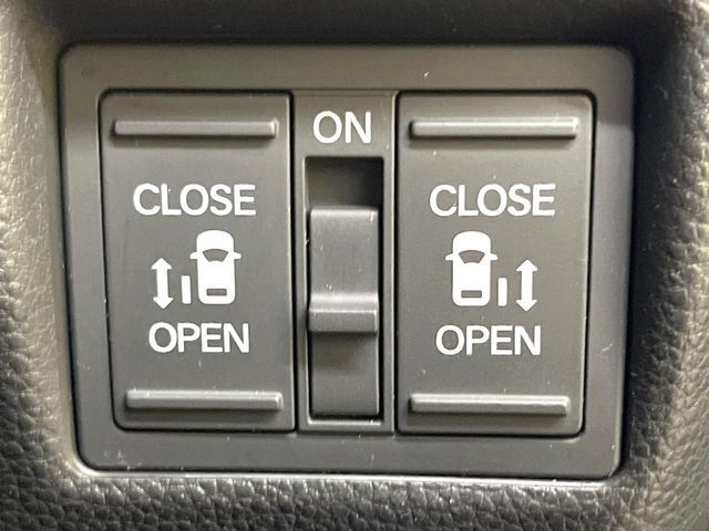 HONDA N BOX CUSTOM 2018 Image 31