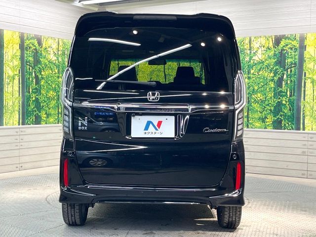 HONDA N BOX CUSTOM 2018 Image 31