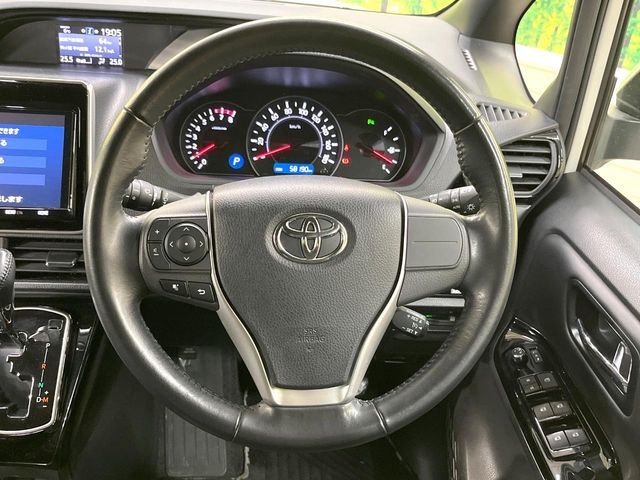 TOYOTA NOAH 2019 Image 31