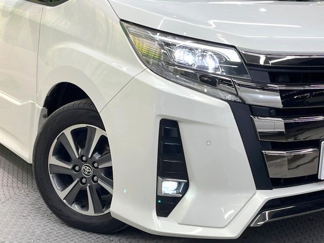 TOYOTA NOAH 2019 Image 31