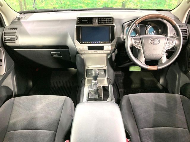 TOYOTA LANDCRUISER PRADO 2021 Image 31