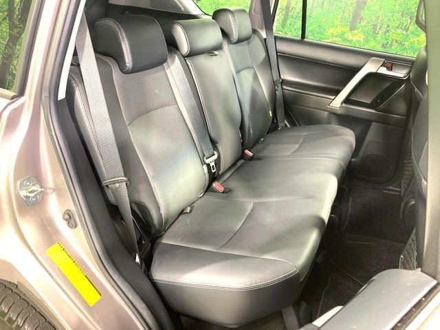 TOYOTA LANDCRUISER PRADO 2023 Image 31