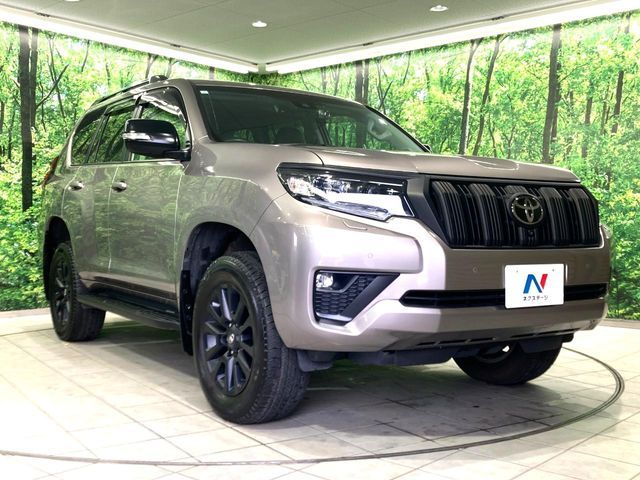 TOYOTA LANDCRUISER PRADO 2023 Image 31