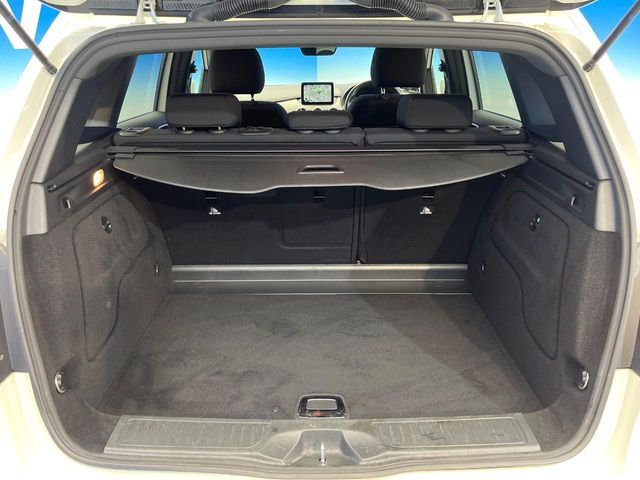 MERCEDES BENZ B CLAS 2017 Image 31