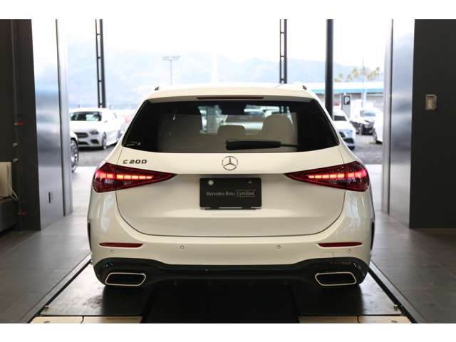 MERCEDES BENZ C CLAS 2025 Image 31