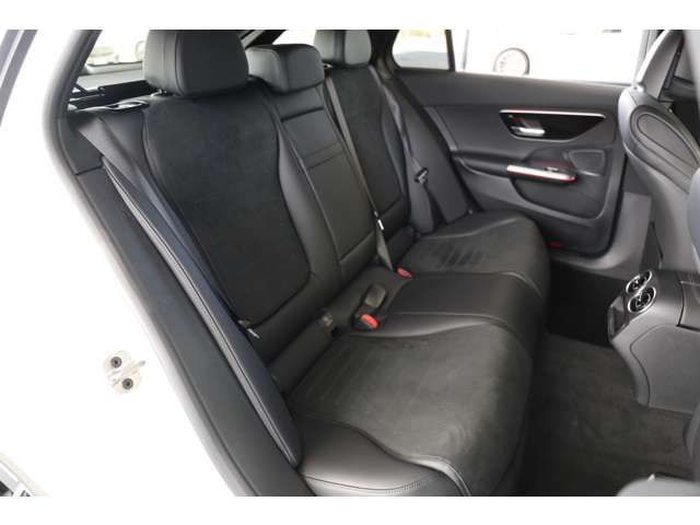 MERCEDES BENZ C CLAS 2025 Image 31