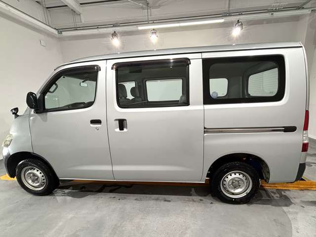 TOYOTA LITEACE VAN 4WD 2015 Image 31