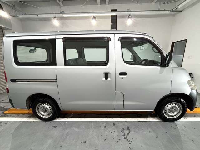 TOYOTA LITEACE VAN 4WD 2015 Image 31