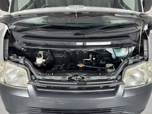 TOYOTA LITEACE VAN 4WD 2015 Image 31