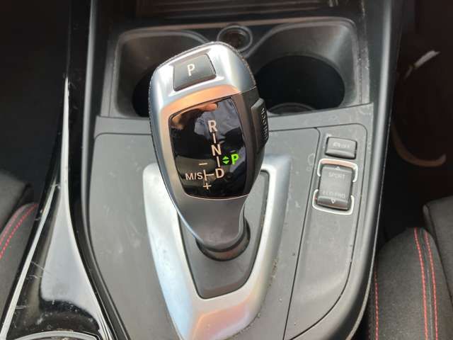 BMW 1SERIES 2017 Image 31