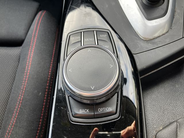 BMW 1SERIES 2017 Image 31