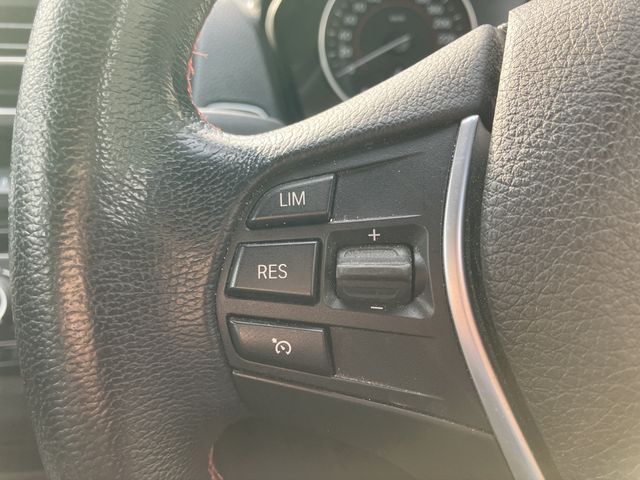 BMW 1SERIES 2017 Image 31