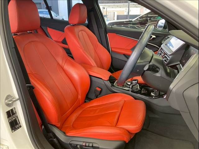 BMW 1SERIES 2020 Image 31