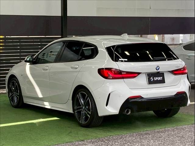 BMW 1SERIES 2020 Image 31