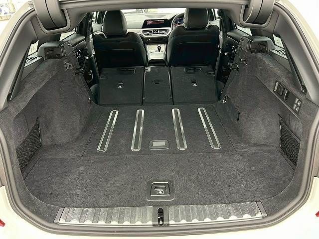 BMW 3SERIES TOURING 2019 Image 31