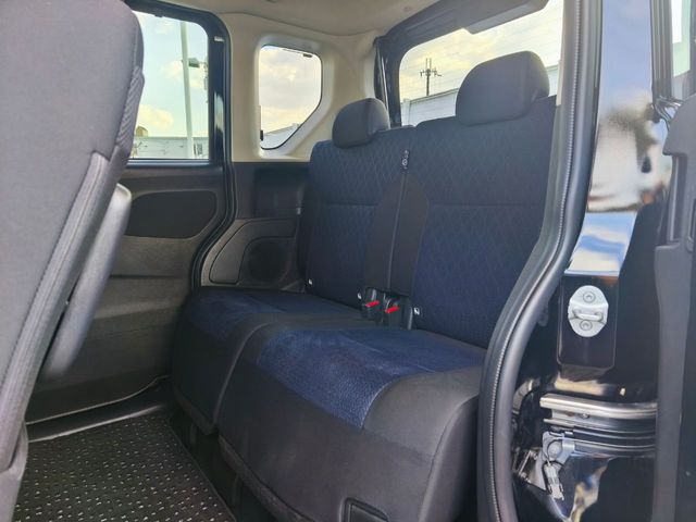 NISSAN ROOX 2023 Image 31