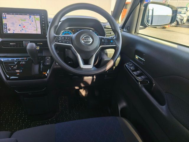 NISSAN ROOX 2023 Image 31