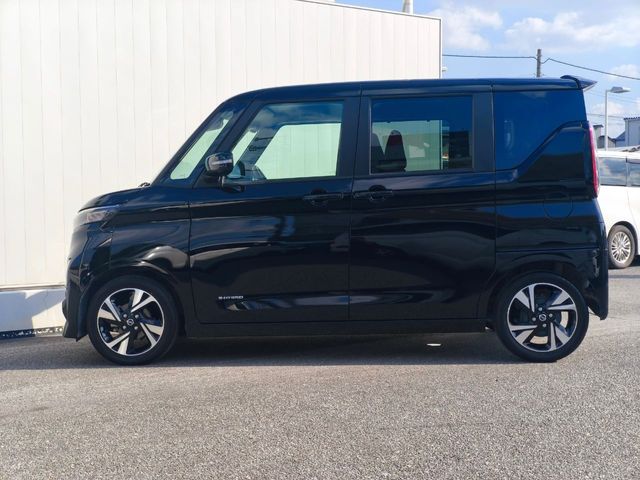 NISSAN ROOX 2023 Image 31