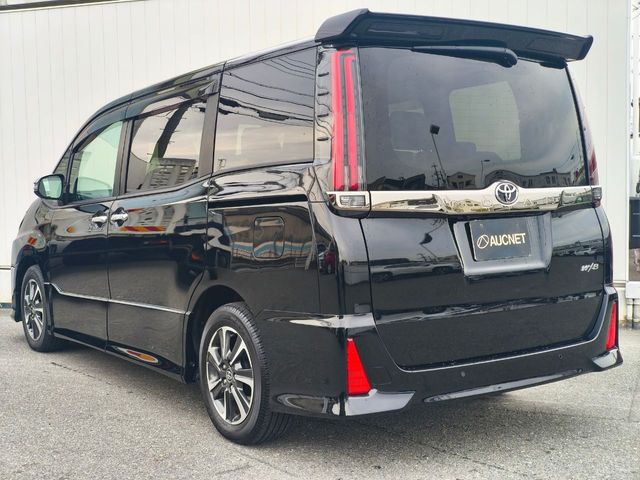 TOYOTA NOAH 2020 Image 31