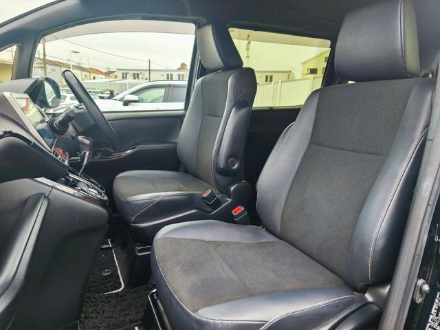 TOYOTA NOAH 2020 Image 31