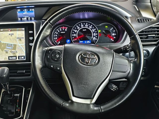 TOYOTA VOXY 4WD 2020 Image 31