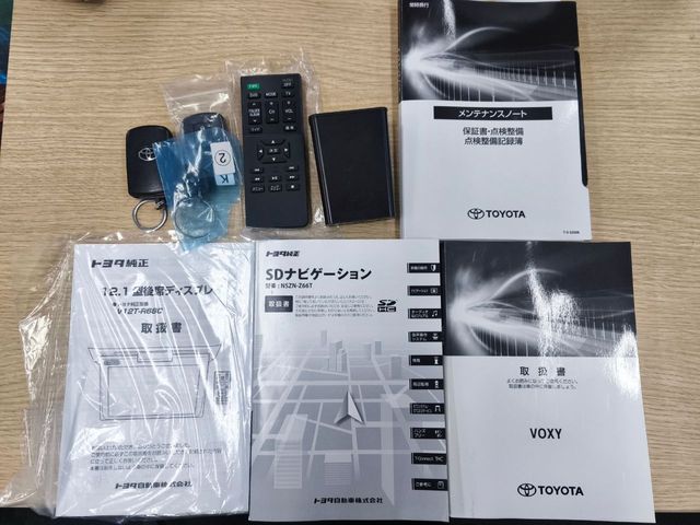 TOYOTA VOXY 4WD 2020 Image 31