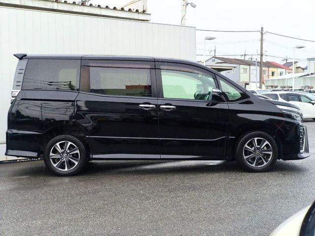 TOYOTA VOXY 4WD 2020 Image 31