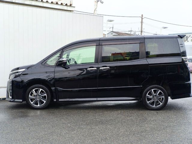 TOYOTA VOXY 4WD 2020 Image 31