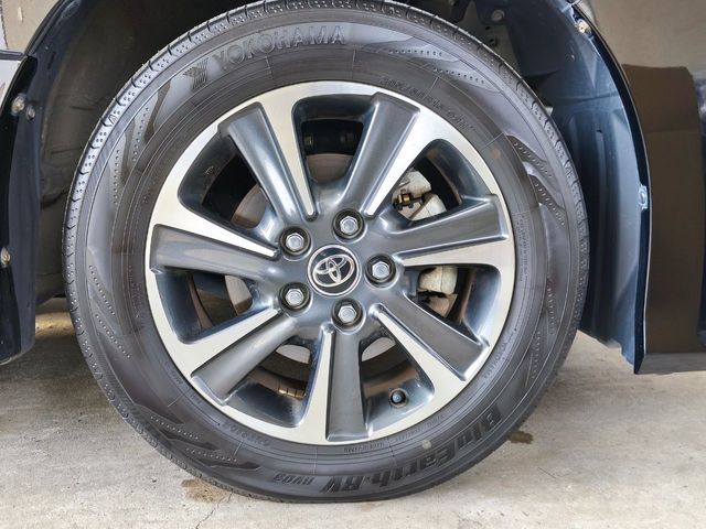 TOYOTA VOXY 4WD 2020 Image 31