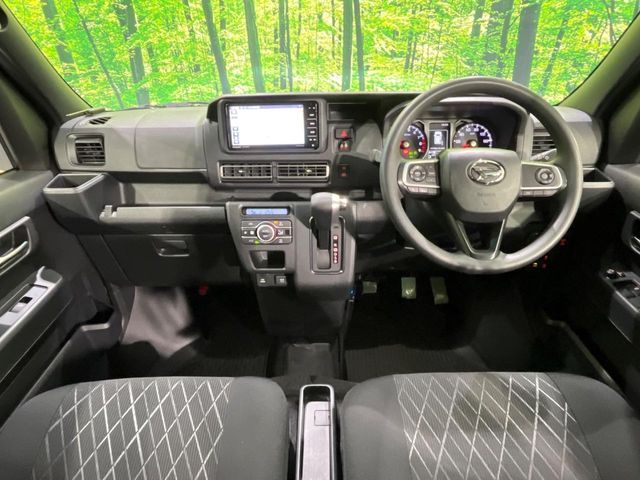 DAIHATSU ATRAI VAN 4WD 2022 Image 31