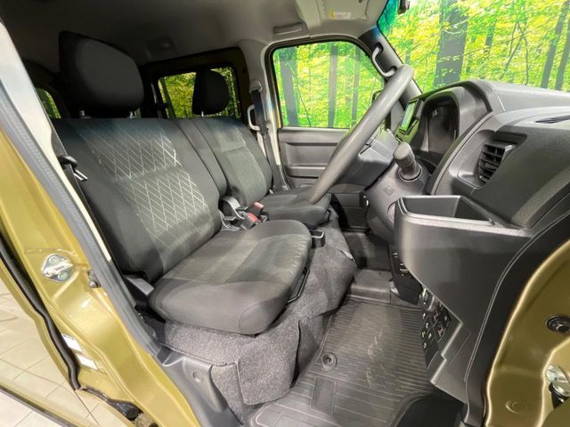 DAIHATSU ATRAI VAN 4WD 2022 Image 31