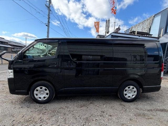 TOYOTA HIACE VAN 2WD 2015 Image 31