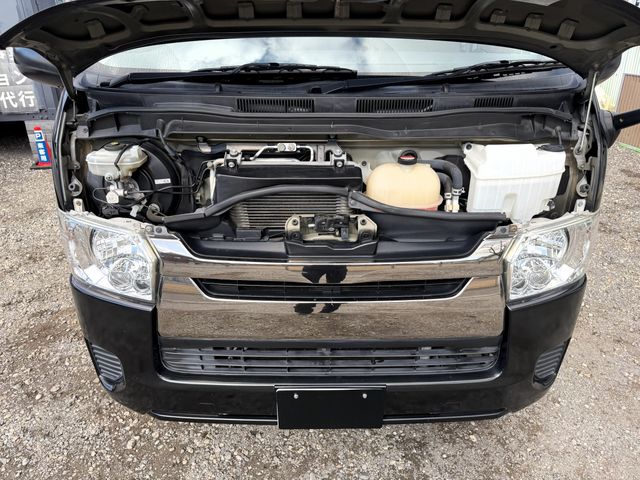 TOYOTA HIACE VAN 2WD 2015 Image 31