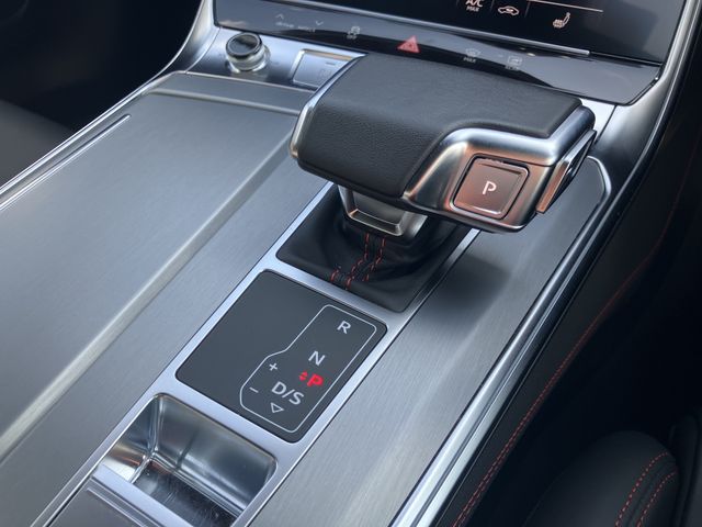 AUDI A6 2023 Image 31