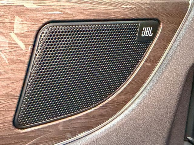 TOYOTA ALPHARD HYBRID 4WD 2023 Image 31