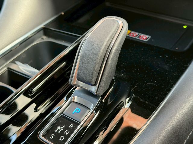 TOYOTA ALPHARD HYBRID 4WD 2023 Image 31