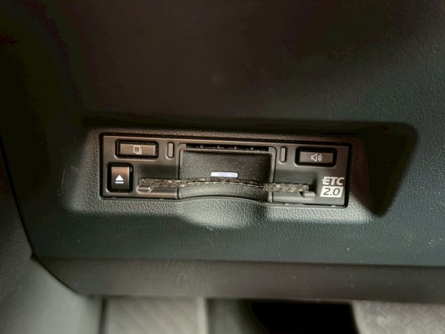 TOYOTA ALPHARD HYBRID 4WD 2023 Image 31