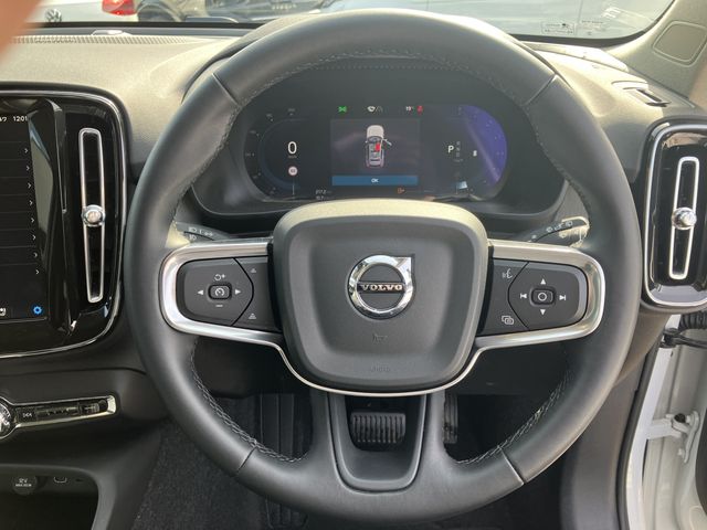 VOLVO XC40 2024 Image 31