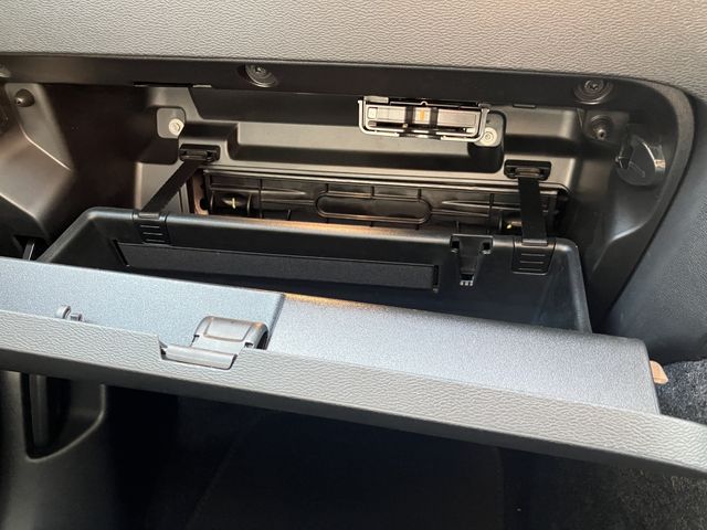 VOLVO XC40 2024 Image 31