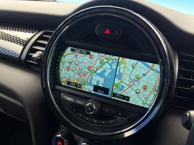 BMW MINI COOPER SD 5 2017 Image 31