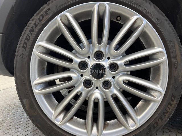 BMW MINI COOPER SD 5 2017 Image 31