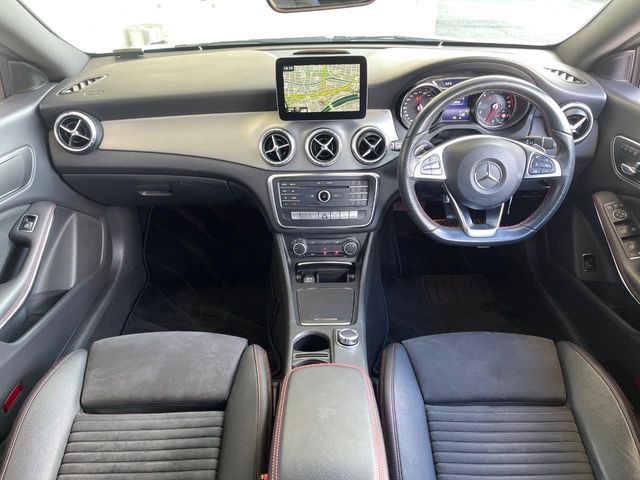 MERCEDES BENZ CLA CL 2016 Image 31