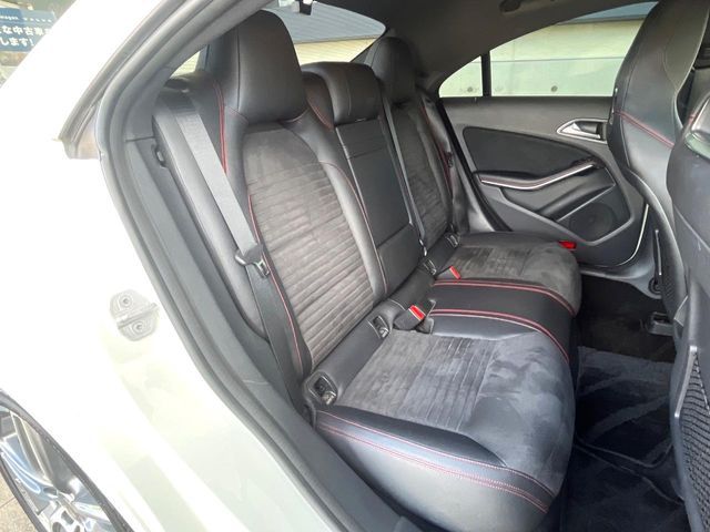 MERCEDES BENZ CLA CL 2016 Image 31