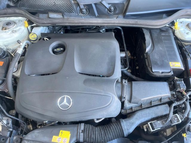 MERCEDES BENZ CLA CL 2016 Image 31