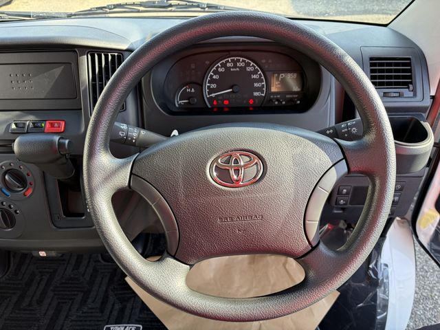 TOYOTA TOWNACE VAN 2WD 2026 Image 31