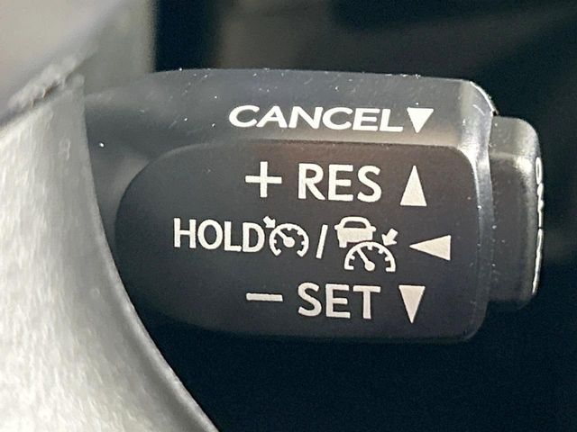 TOYOTA LANDCRUISER PRADO 2023 Image 31