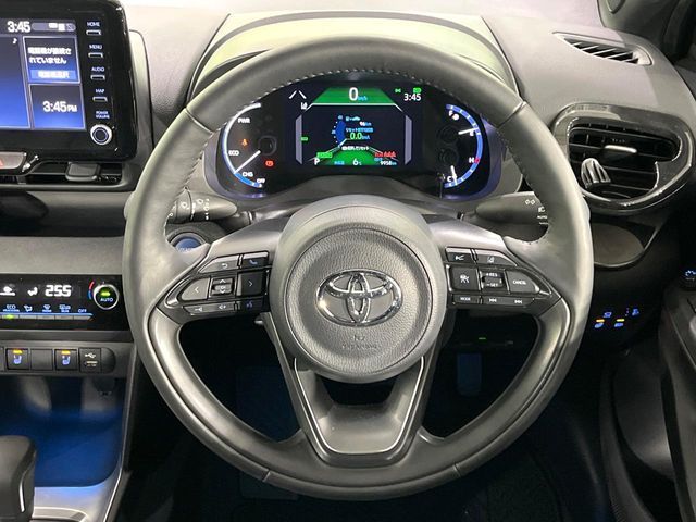 TOYOTA YARIS CROSS HYBRID 2023 Image 31