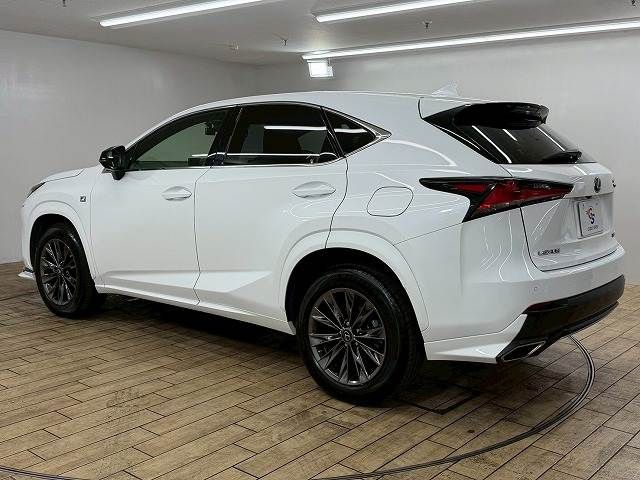 TOYOTA LEXUS NX300 2021 Image 31