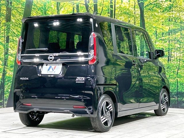 NISSAN ROOX 2024 Image 31